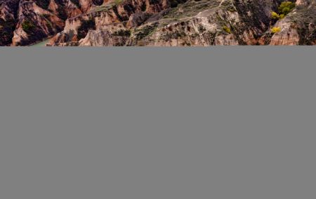 (miniature) Photo aérienne du paysage du géoparc de loess de Mahuangliang