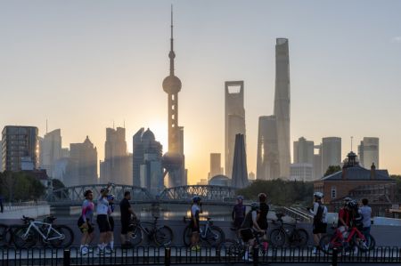 (miniature) Vue de Shanghai au lever du soleil