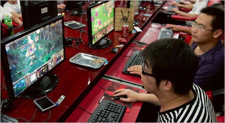 (miniature) Un couple de Chinois vend ses trois enfants pour jouer en ligne