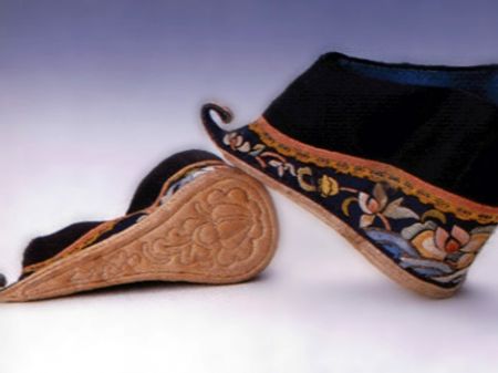 (miniature) Les chaussures et l'étiquette dans la Chine ancienne