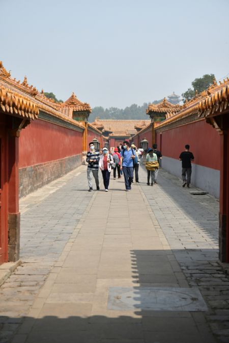(miniature) Des touristes visitent le Musée du Palais à Beijing