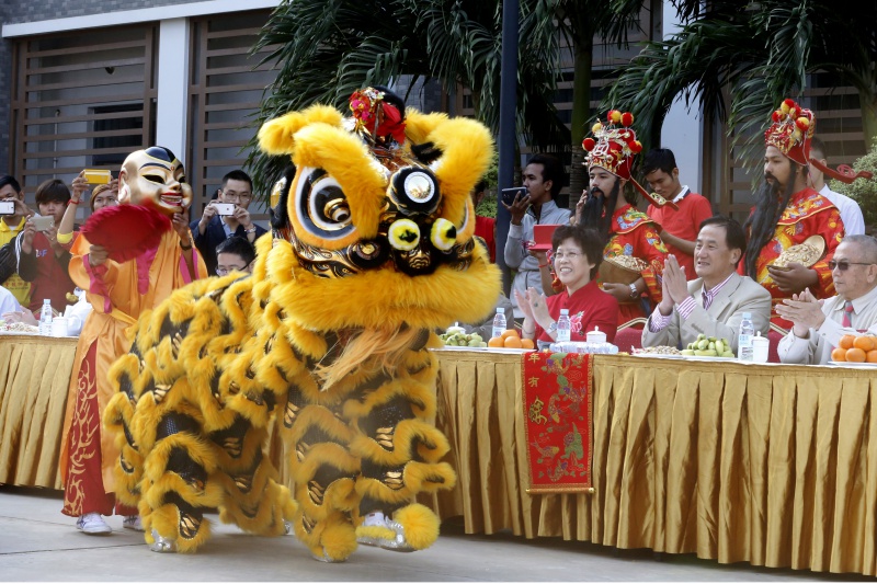 Photos Les Célébrations Du Nouvel An Chinois Au Cambodge - 