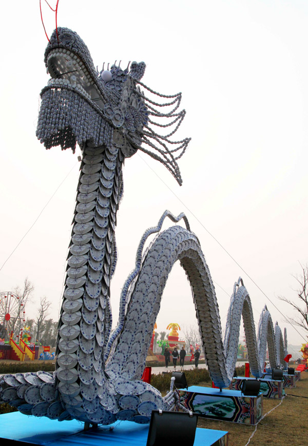 statue de dragon de 30m
