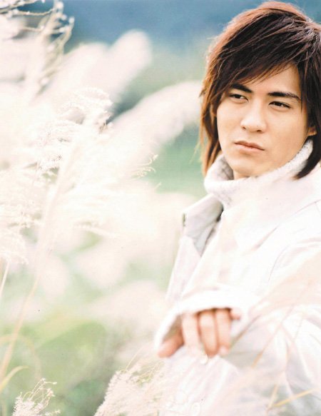 Vic Zhou