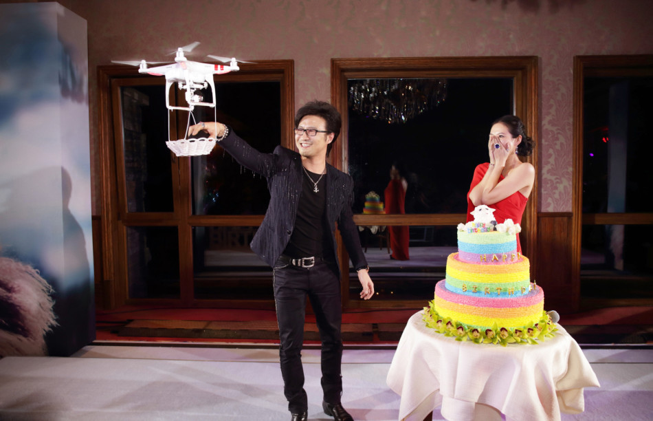Zhang Ziyi demandée en mariage avec un drone
