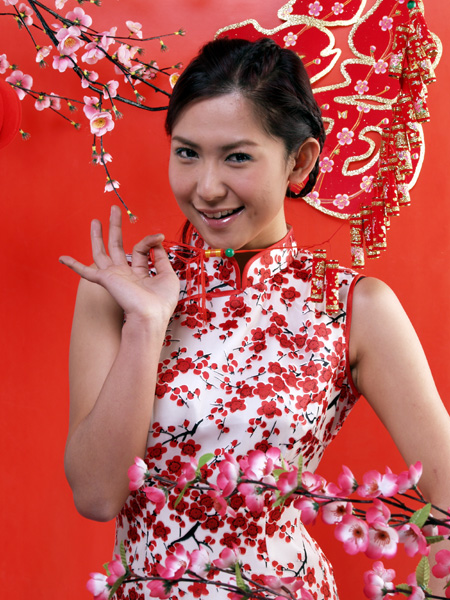 Chinoise sexy en robe courte