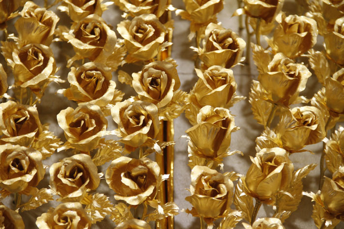roses en or