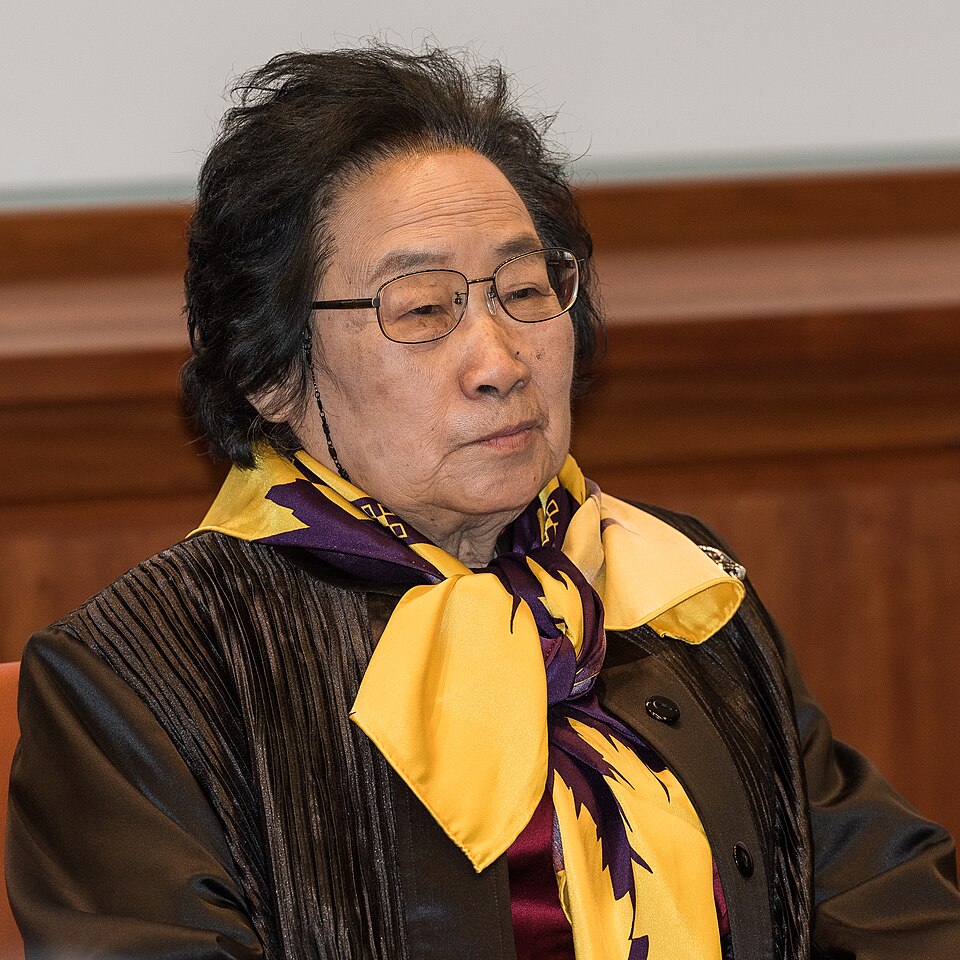 Tu Youyou à Stockholm en décembre 2015
