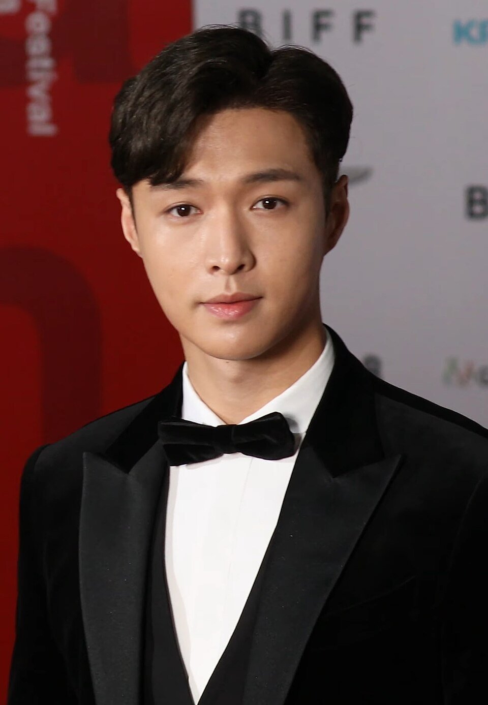 Le chanteur Lay Zhang