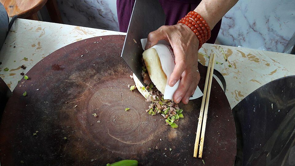 Préparation d'un rou jia mo