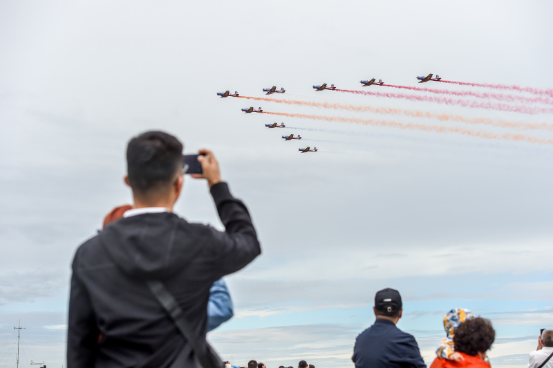L'équipe chinoise de voltige Red Falcon