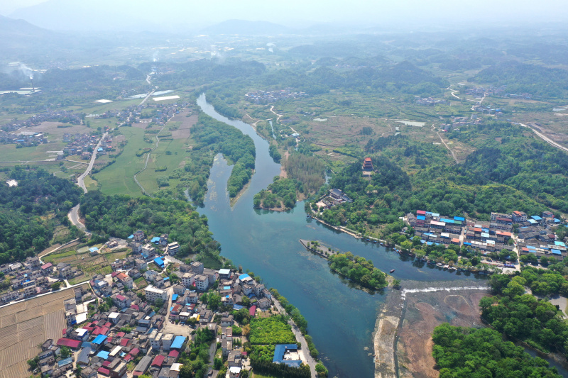 Photo aérienne du canal Lingqu