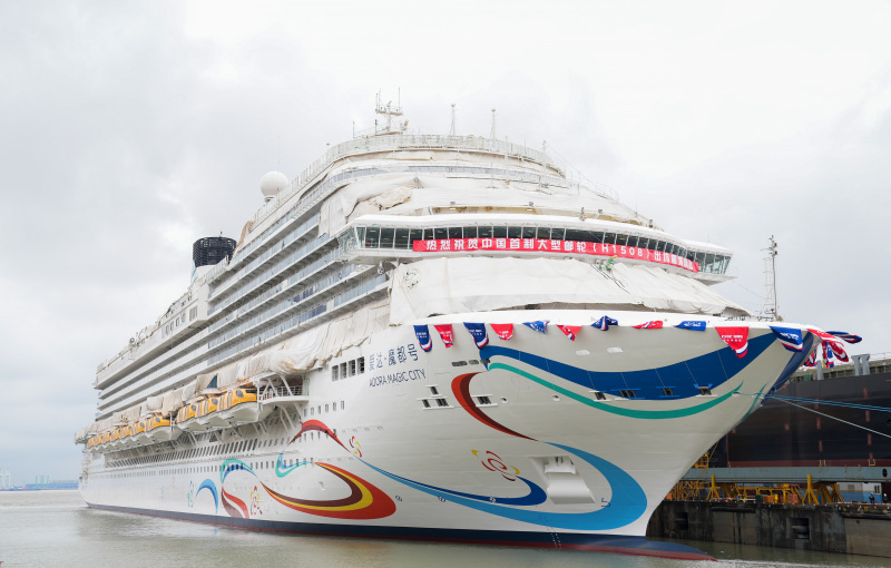 Le premier grand navire de croisière construit en Chine