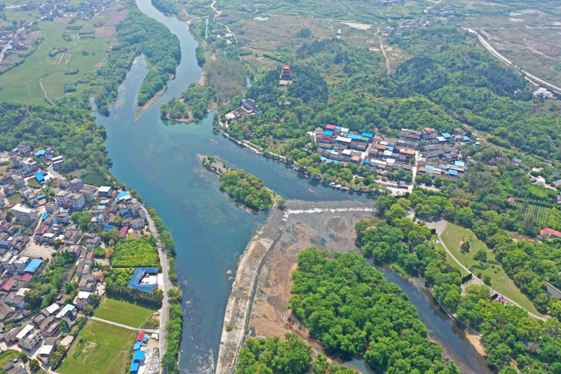 Photo aérienne du canal Lingqu