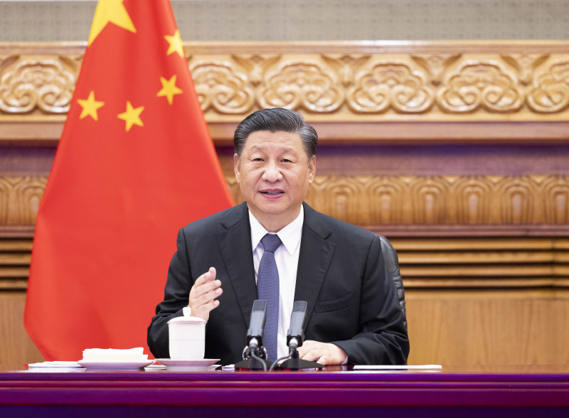 Le président chinois Xi Jinping tient un sommet virtuel avec le président français
