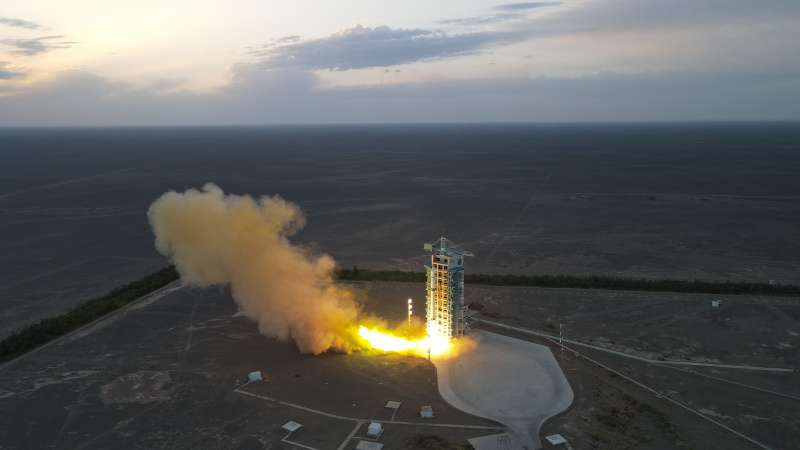 Une fusée porteuse Longue Marche-2D transportant le satellite Yunhai-1 03 décolle du Centre de lancement de satellites de Jiuquan