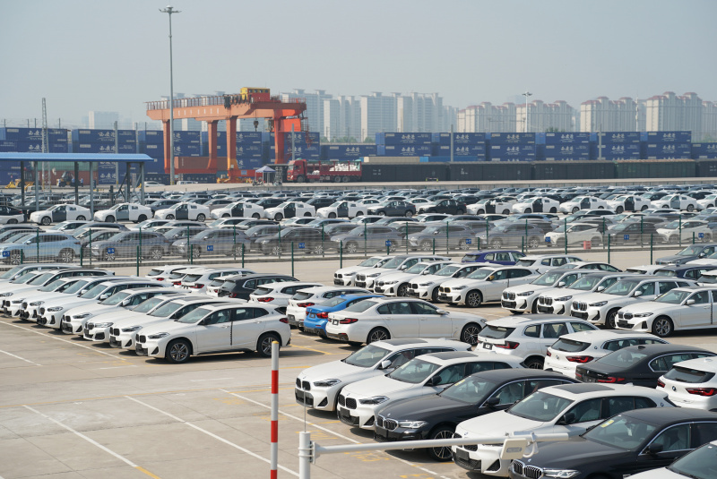 Photo aérienne prise le 7 septembre 2023 montrant la plateforme logistique internationale de Xi'an à Xi'an