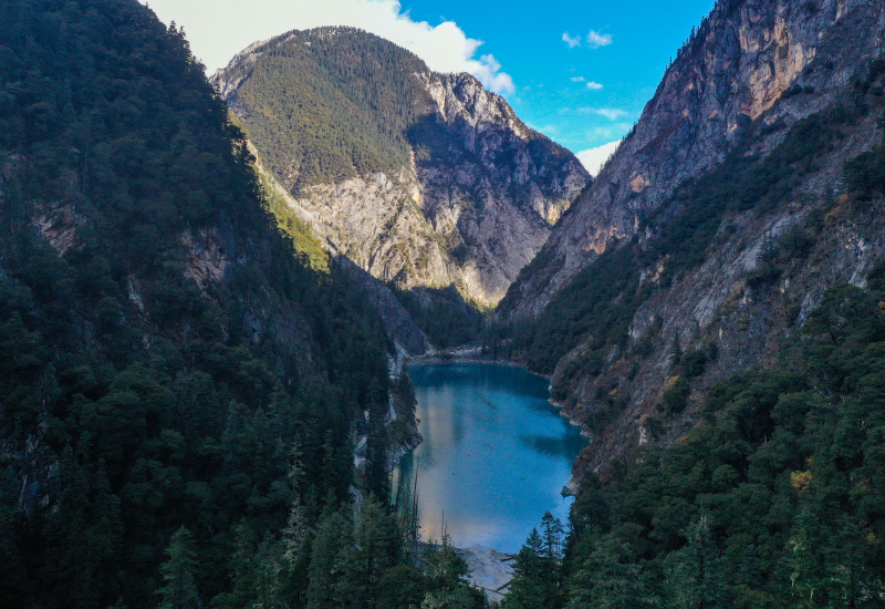 Vue aérienne du site touristique de Babagou