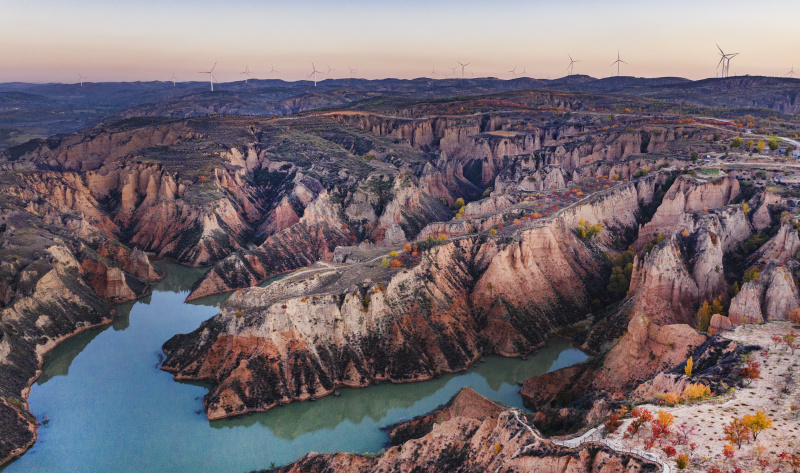 Photo aérienne du paysage du géoparc de loess de Mahuangliang