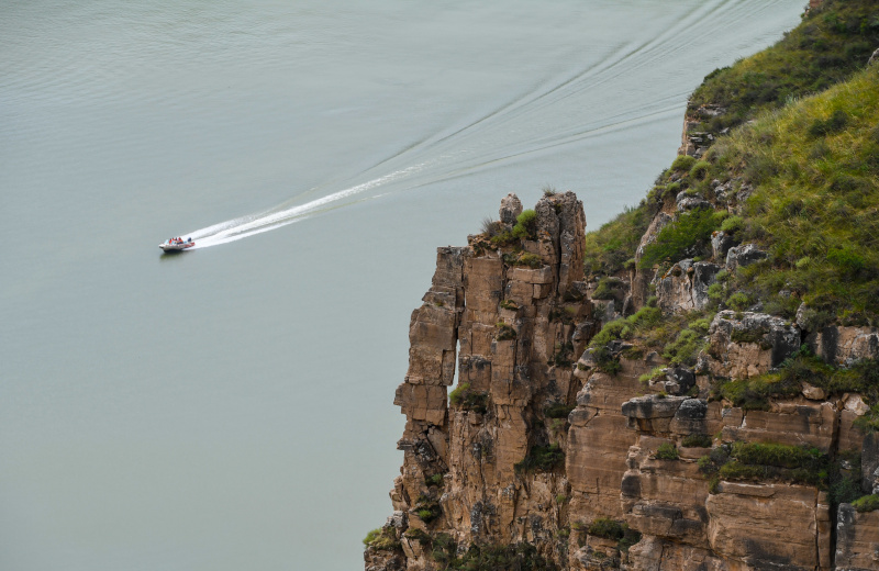 Photo aérienne d'un canyon sur le fleuve Jaune