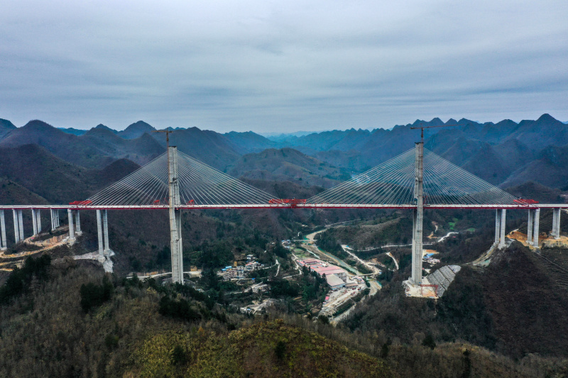 Vue aérienne du chantier du pont de Yunwu