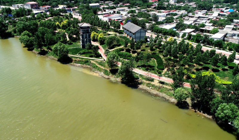 Un projet de parc écologique qui présente le paysage écologique le long de la rivière Laozhang