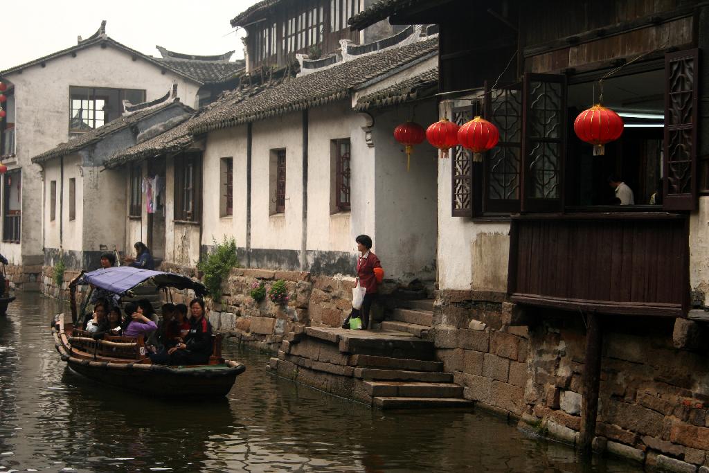 Canal et barque à Suzhou