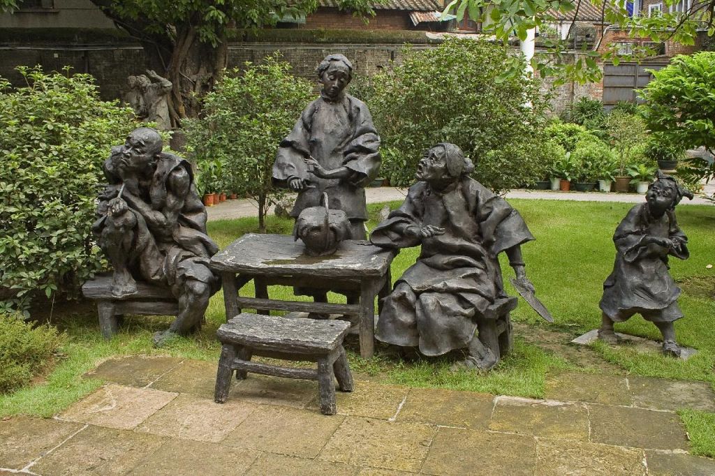 Statue dans la résidence de la famille Cheng (广州 guǎngzhōu)