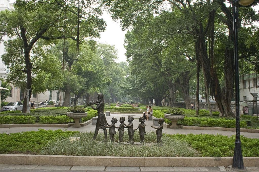Statues dans l'île de SHAMIAM (广州 guǎngzhōu)