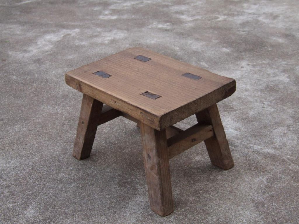 Petit tabouret