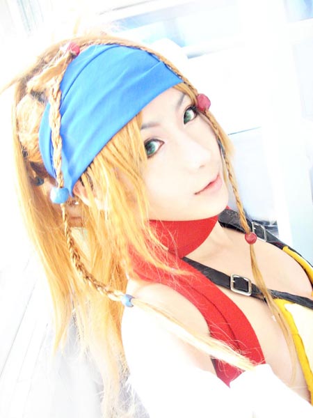 Rikku cosplay