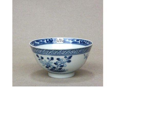 Bol en porcelaine bleu de Huê