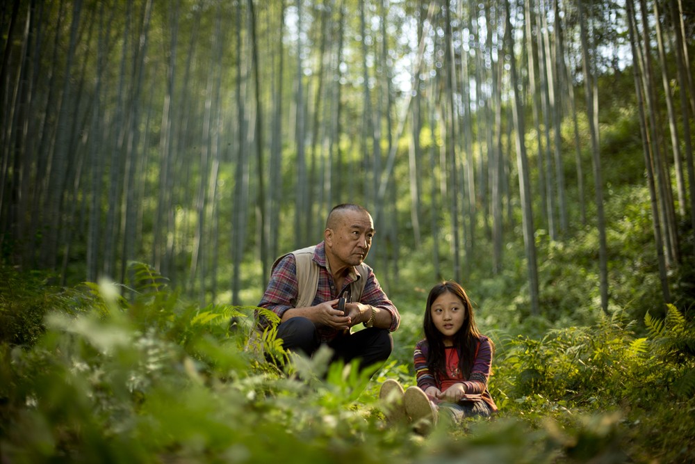 Le promeneur d'oiseau - grandpa and granddaughter