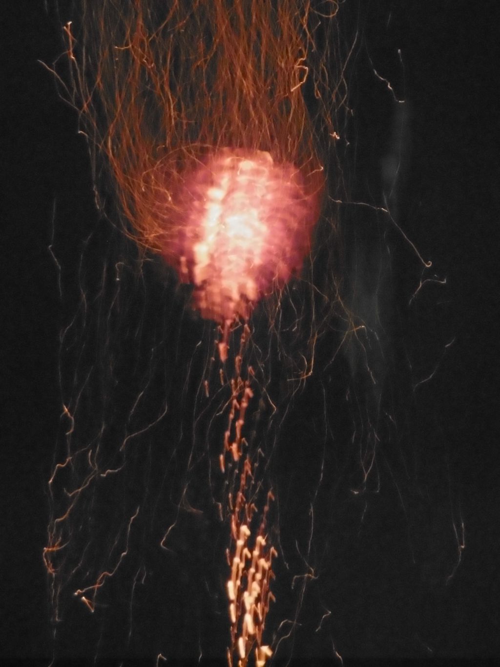 cheminée rouge pour la fête de la lune