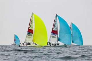 La première Régate internationale de voile de la Navy Cup s'est tenue à Dalian