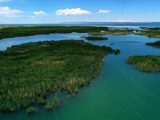 Photo aérienne du paysage du parc national de zones humides du lac Ulungur à Fuhai