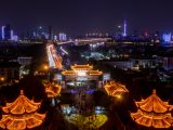 Des touristes visitent Huanghelou
