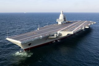 Photo aérienne par drone du troisième porte-avions chinois