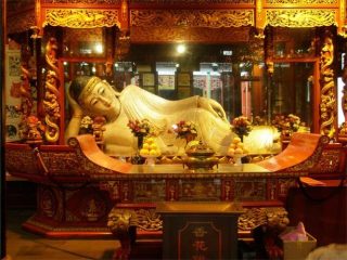Bouddha jade blanc