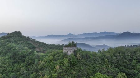 (miniature) Une section de la Grande Muraille à Zunhua