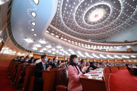 (miniature) La r&eacute;union de cl&ocirc;ture de la quatri&egrave;me session de la 13e Assembl&eacute;e populaire nationale (APN) se tient au Grand Palais du Peuple &agrave; Beijing