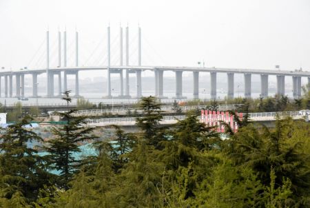(miniature) Photo aérienne du pont de la baie de Jiaozhou