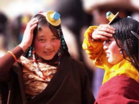 (miniature) Costumes des tibétains Kangba