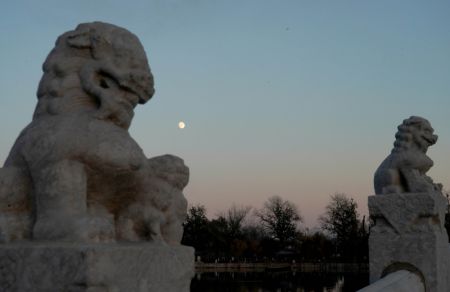 (miniature) Coucher du soleil au Palais d'été