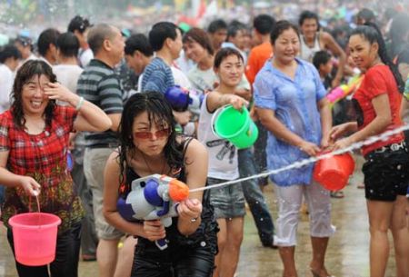(miniature) Photos : Bataille d'eau géante en Chine