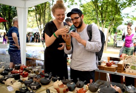 (miniature) Des visiteurs du festival Cajomir