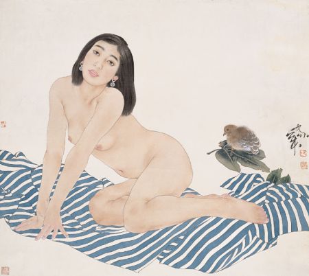 (miniature) femme chinoise nue à genou