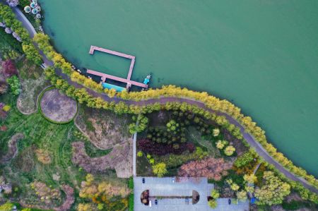 (miniature) Le lac de Huifeng dans l'arrondissement de Fengnan