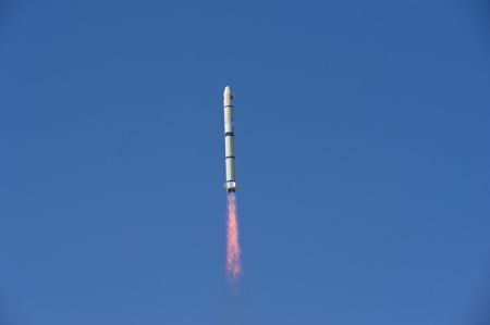 (miniature) Un nouveau satellite de télédétection est lancé par une fusée porteuse Longue Marche-2C depuis le Centre de lancement de satellites de Jiuquan