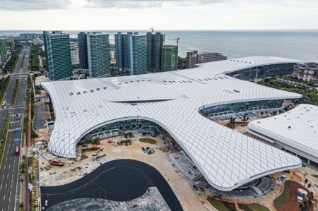 (miniature) Photo du projet du Centre international de convention et d'exposition de Hainan (deuxi&egrave;me phase) en construction &agrave; Haikou